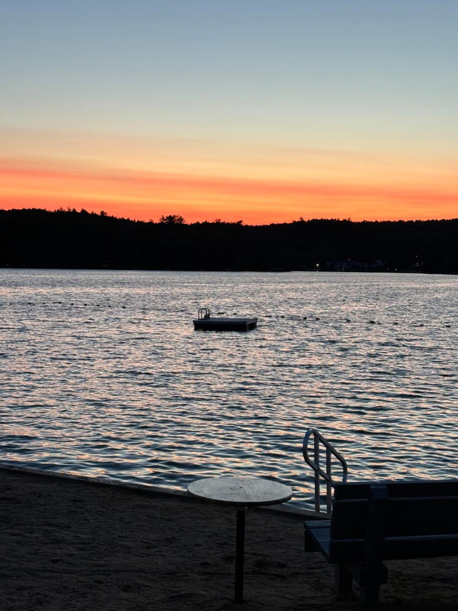 Winnasquam Beach Resort Belmont エクステリア 写真